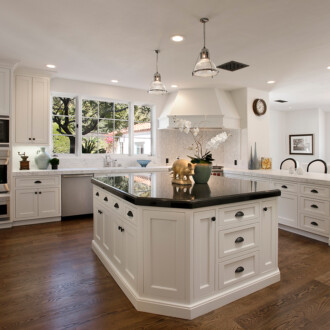 Kitchen with a lot of cabinets